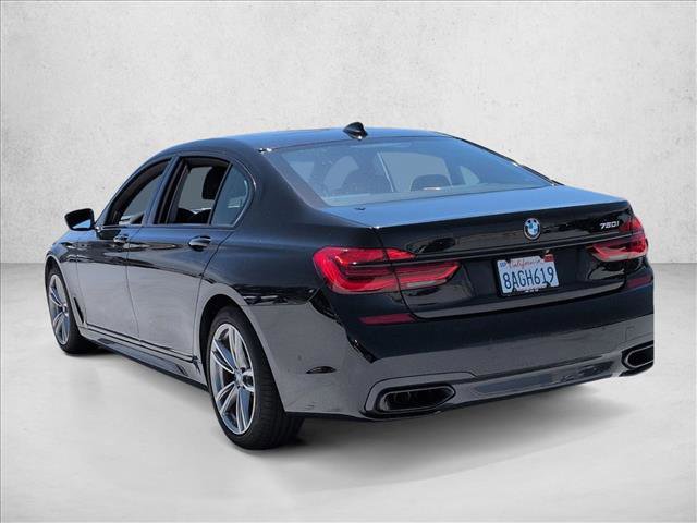 Used 2017 BMW 750i RWD image 8