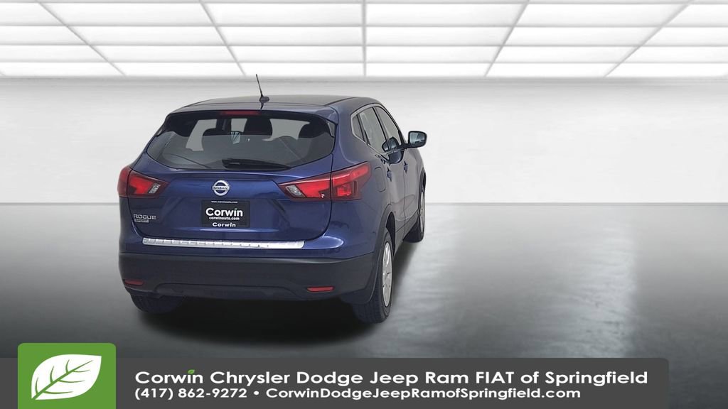 Used 2019 Nissan Rogue Sport S image 13