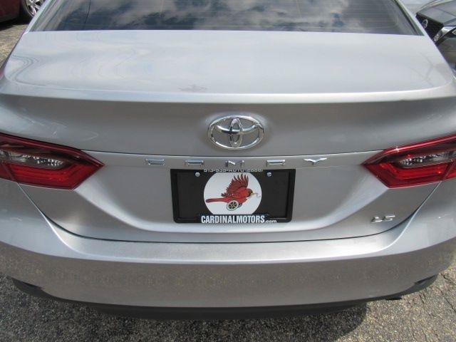 Used 2023 Toyota Camry LE FWD image 11
