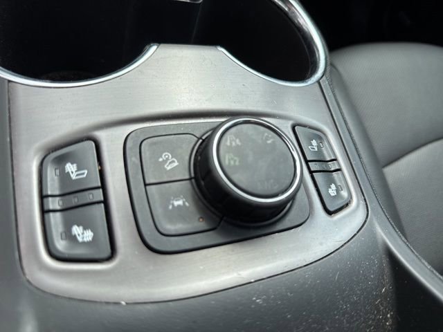 Used 2024 GMC Terrain AT4 w/ Infotainment Package II image 16