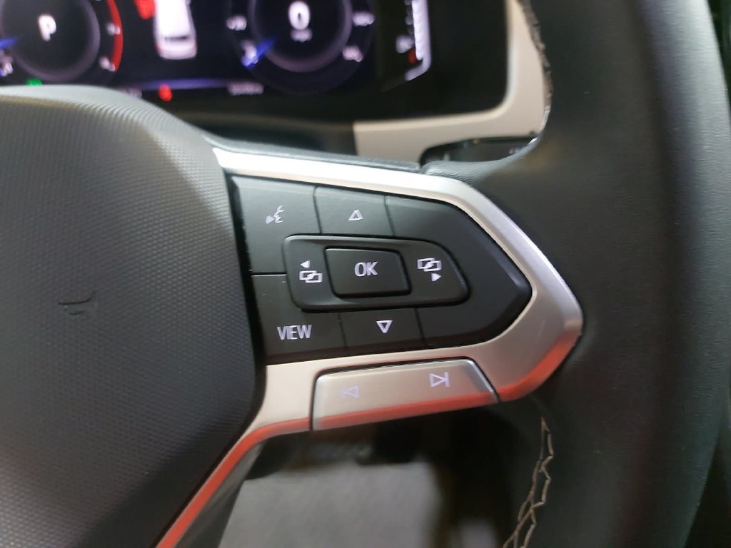 Used 2023 Volkswagen Atlas SE w/ Panoramic Sunroof Package AWD/4WD image 19