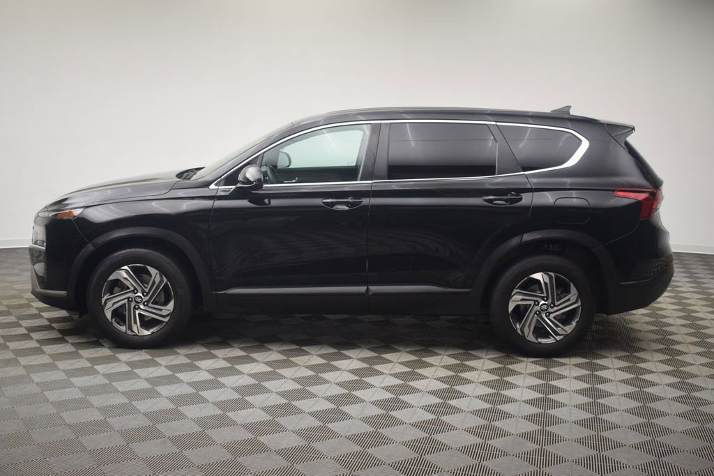 Used 2021 Hyundai Santa Fe SE FWD image 8