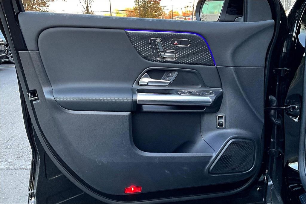 Used 2025 Mercedes-Benz GLA 250 4MATIC image 18