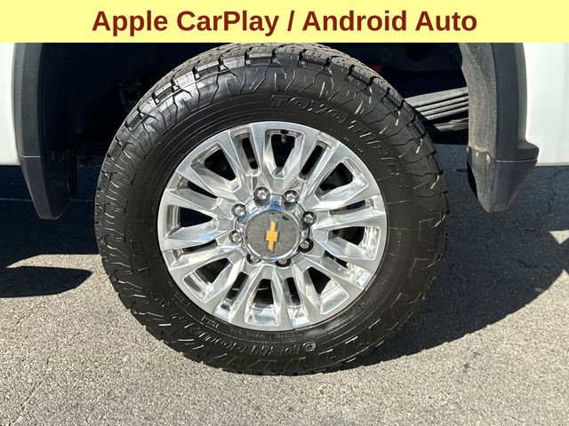 Used 2022 Chevrolet Silverado 2500 High Country w/ Z71 Off-Road Package image 9