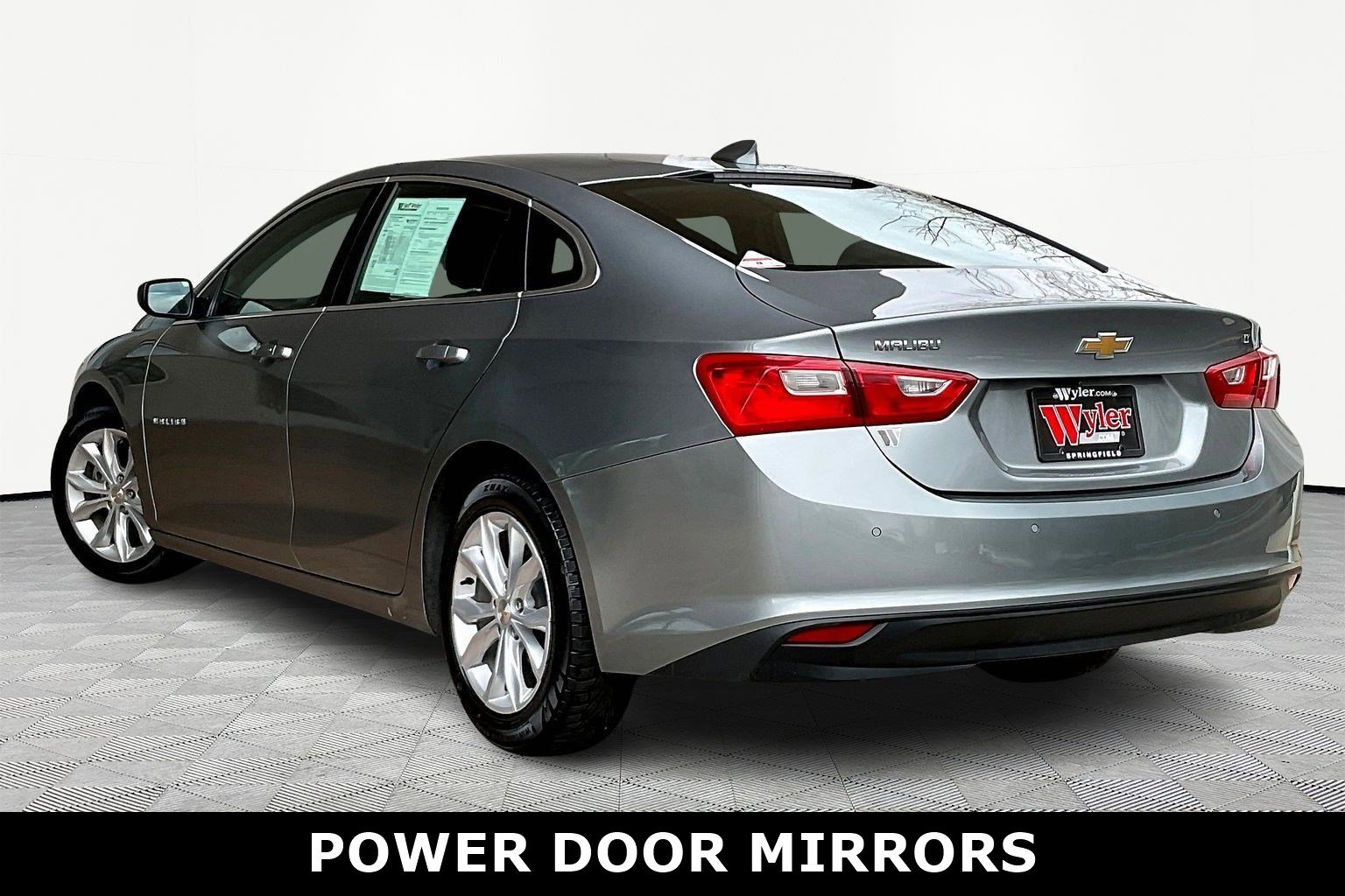 Used 2024 Chevrolet Malibu LT image 4