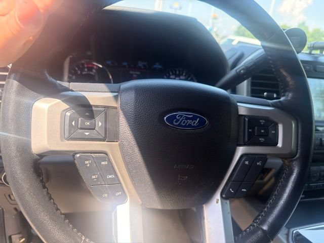 Used 2020 Ford F250 Lariat w/ Lariat Ultimate Package AWD/4WD image 7