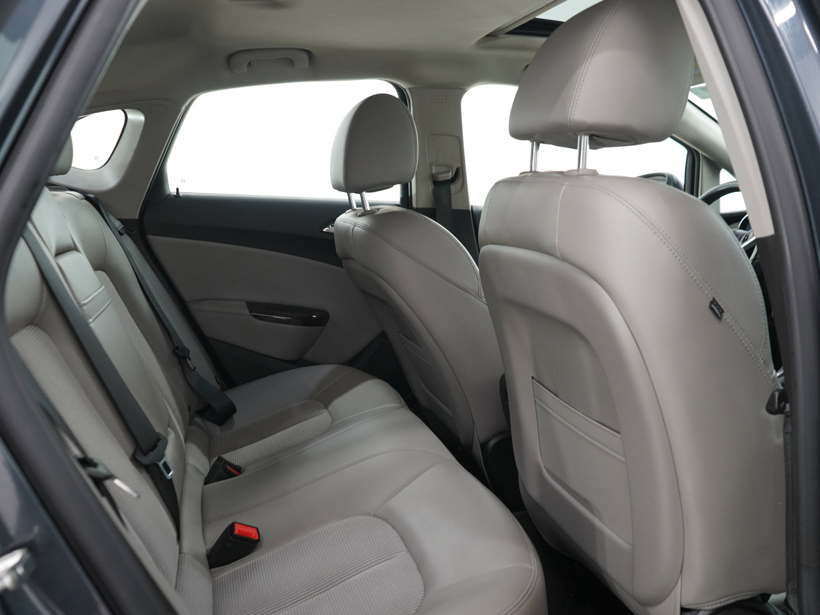 Used 2013 Buick Verano Convenience FWD image 12