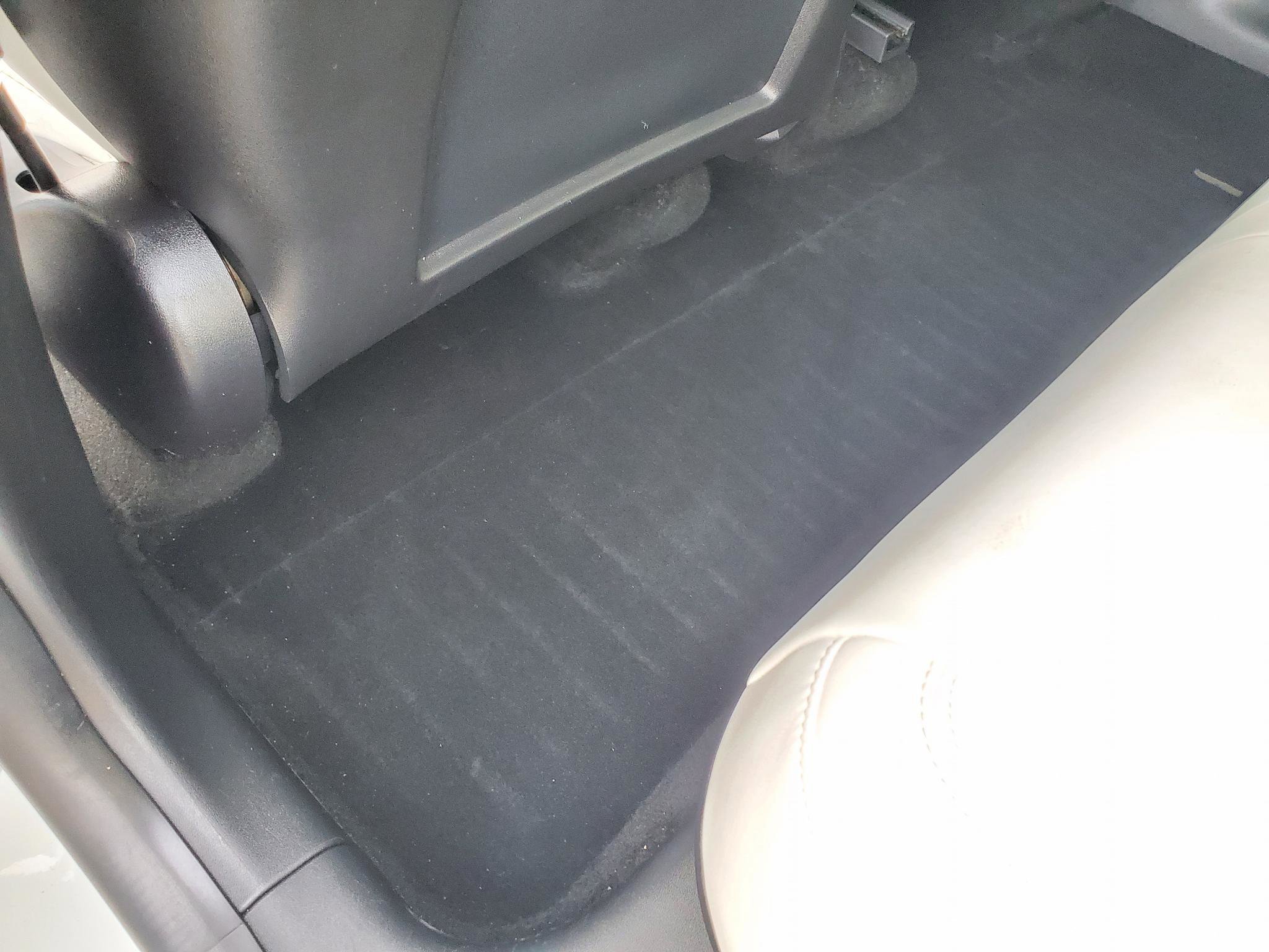 Used 2021 Tesla Model Y Long Range image 50