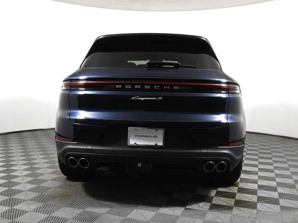 Used 2026 Porsche Cayenne S AWD/4WD image 6