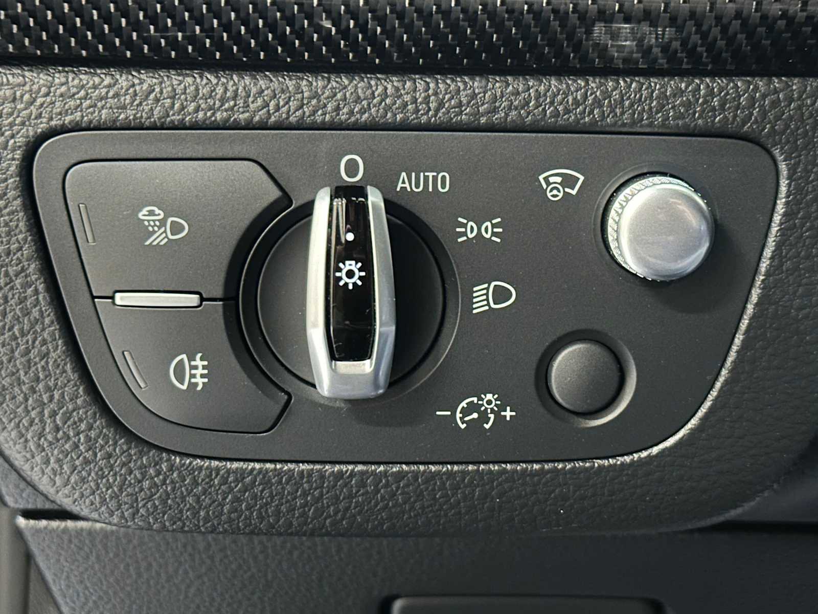 Used 2018 Audi SQ5 Prestige w/ Prestige Package AWD/4WD image 18