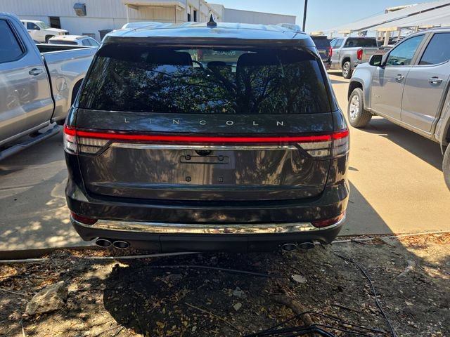 Used 2020 Lincoln Aviator Reserve w/ Equipment Group 202A AWD/4WD image 4