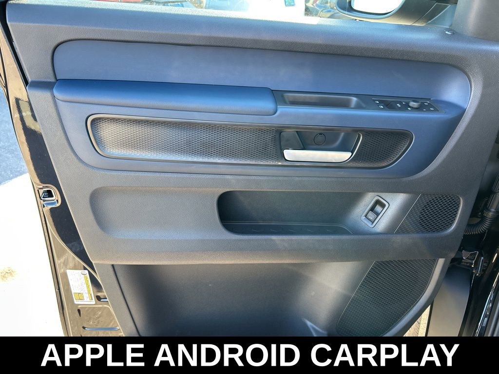 New 2025 Volkswagen ID. Buzz Pro S image 11