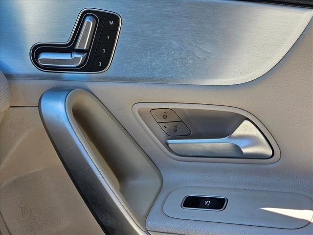 Used 2019 Mercedes-Benz A 220 image 12