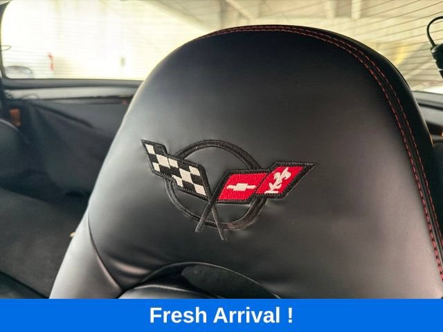 Used 2000 Chevrolet Corvette Coupe w/ Memory Pkg RWD image 14