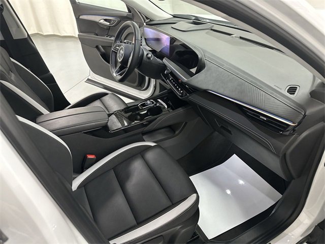 Used 2025 Buick Envision Sport Touring image 18