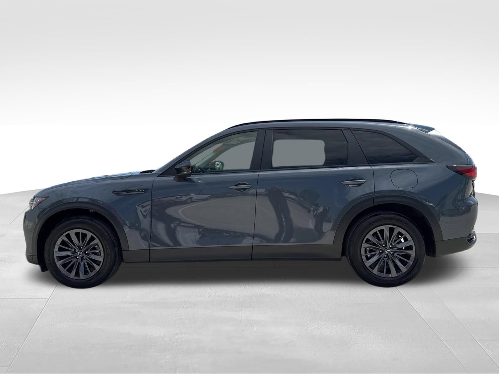 Certified 2025 MAZDA CX-70 3.3 Turbo w/ Preferred Package AWD/4WD image 8