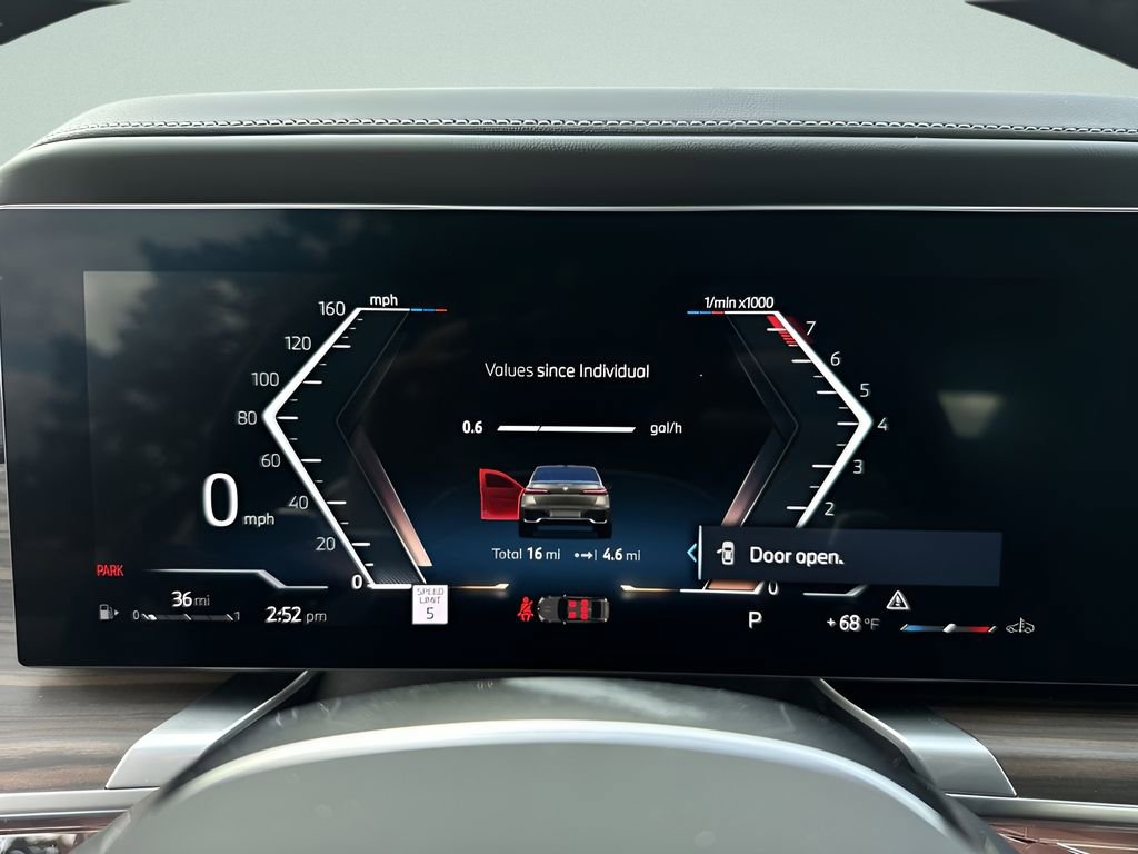 New 2026 BMW 740i w/ Premium Package image 19