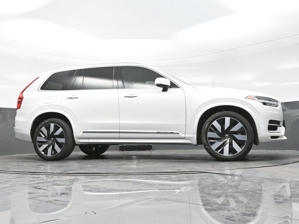 Used 2023 Volvo XC90 T8 Ultimate AWD/4WD image 25