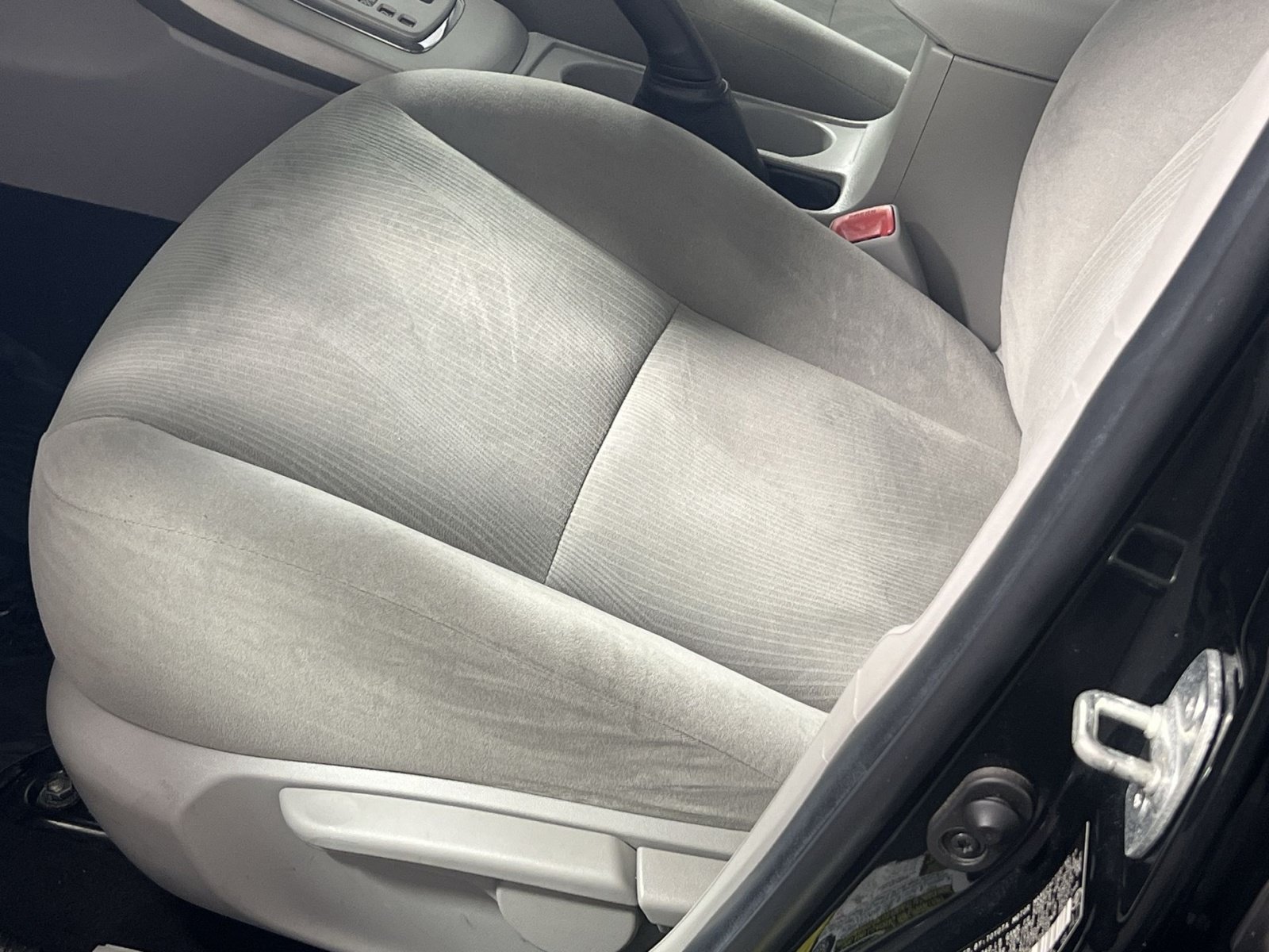 Used 2011 Toyota Corolla LE w/ Preferred Accessory Pkg FWD image 14