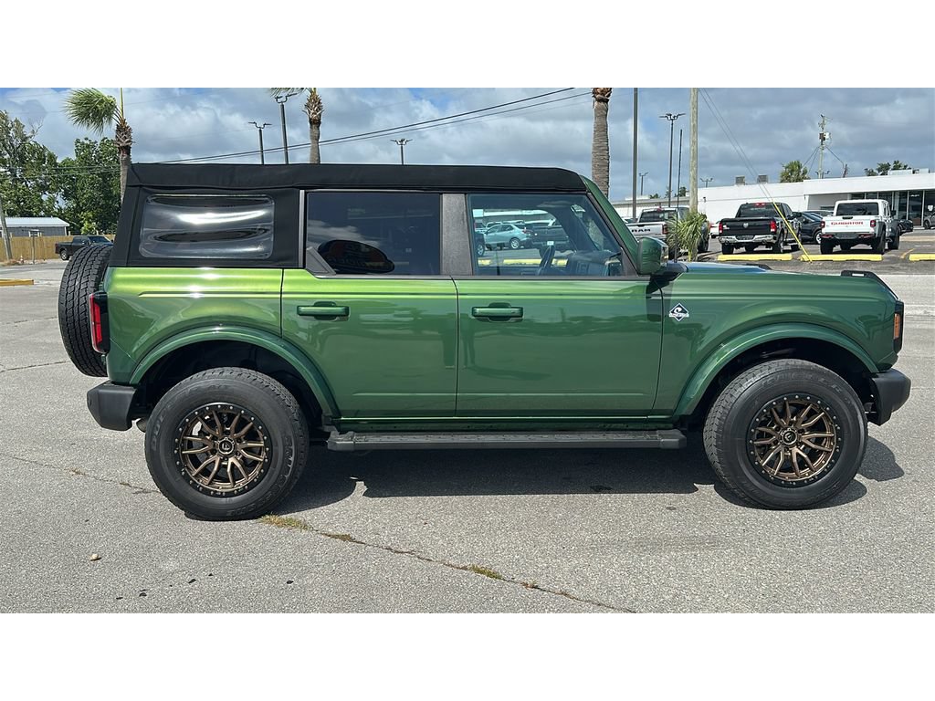Used 2023 Ford Bronco Outer Banks AWD/4WD image 6
