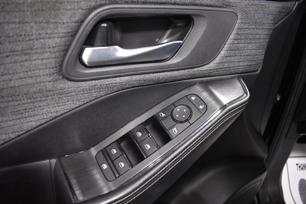Used 2023 Nissan Rogue SV FWD image 16