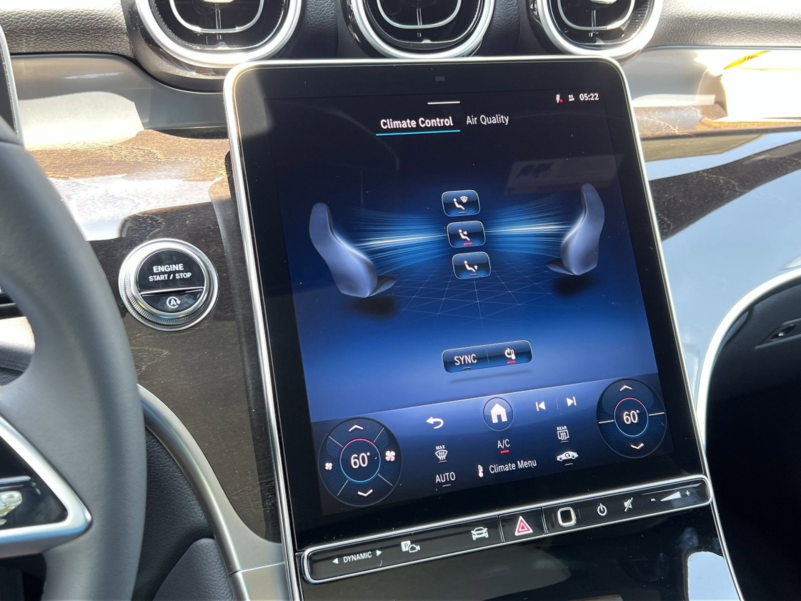 Certified 2025 Mercedes-Benz GLC 300 4MATIC image 19