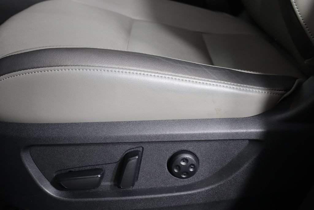 Used 2023 INFINITI QX50 Luxe FWD image 24