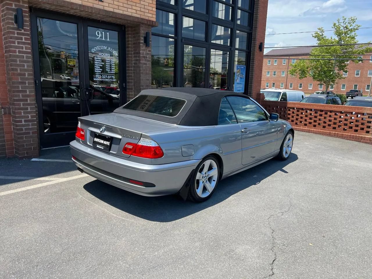 Used 2004 BMW 325Ci Convertible RWD image 28