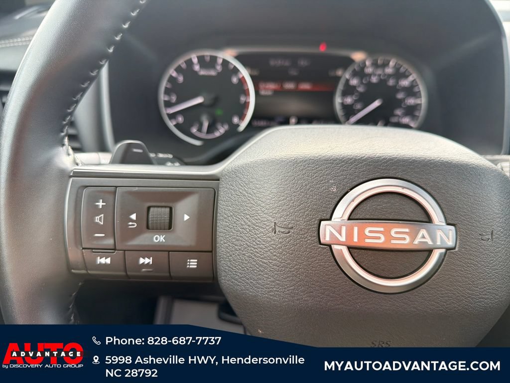 Used 2025 Nissan Rogue SV AWD/4WD image 21