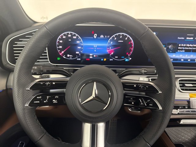 New 2026 Mercedes-Benz GLS 450 4MATIC image 17