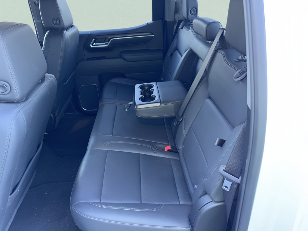 Used 2025 GMC Sierra 1500 SLT AWD/4WD image 10