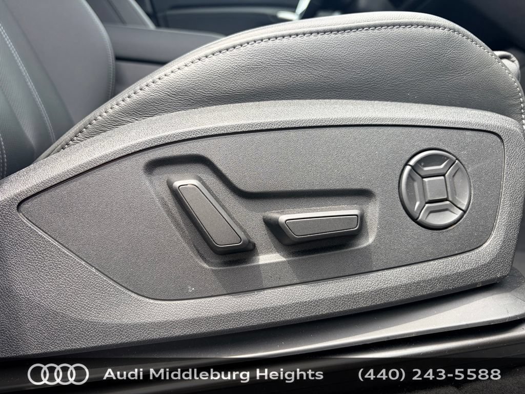 Certified 2025 Audi Q6 e-tron Premium Plus w/ Premium Plus AWD/4WD image 20