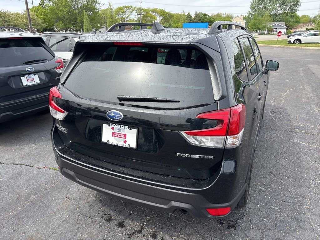 Certified 2023 Subaru Forester Premium AWD/4WD image 3