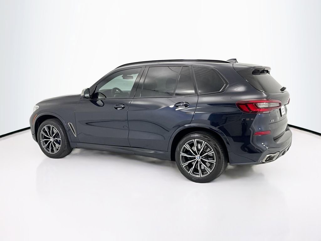 Used 2023 BMW X5 M50i w/ Executive Package AWD/4WD image 7