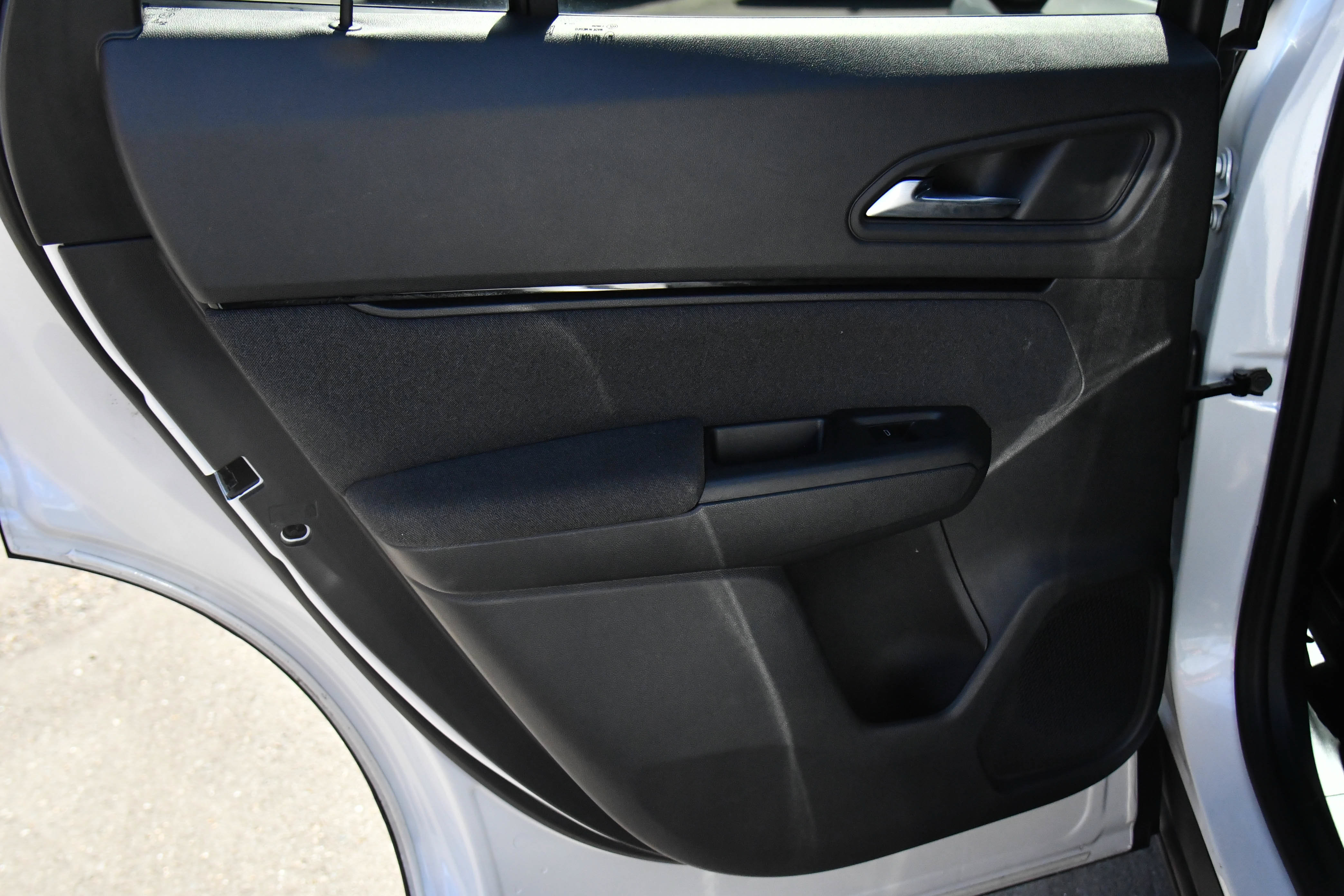 Used 2024 Honda Prologue EX image 37