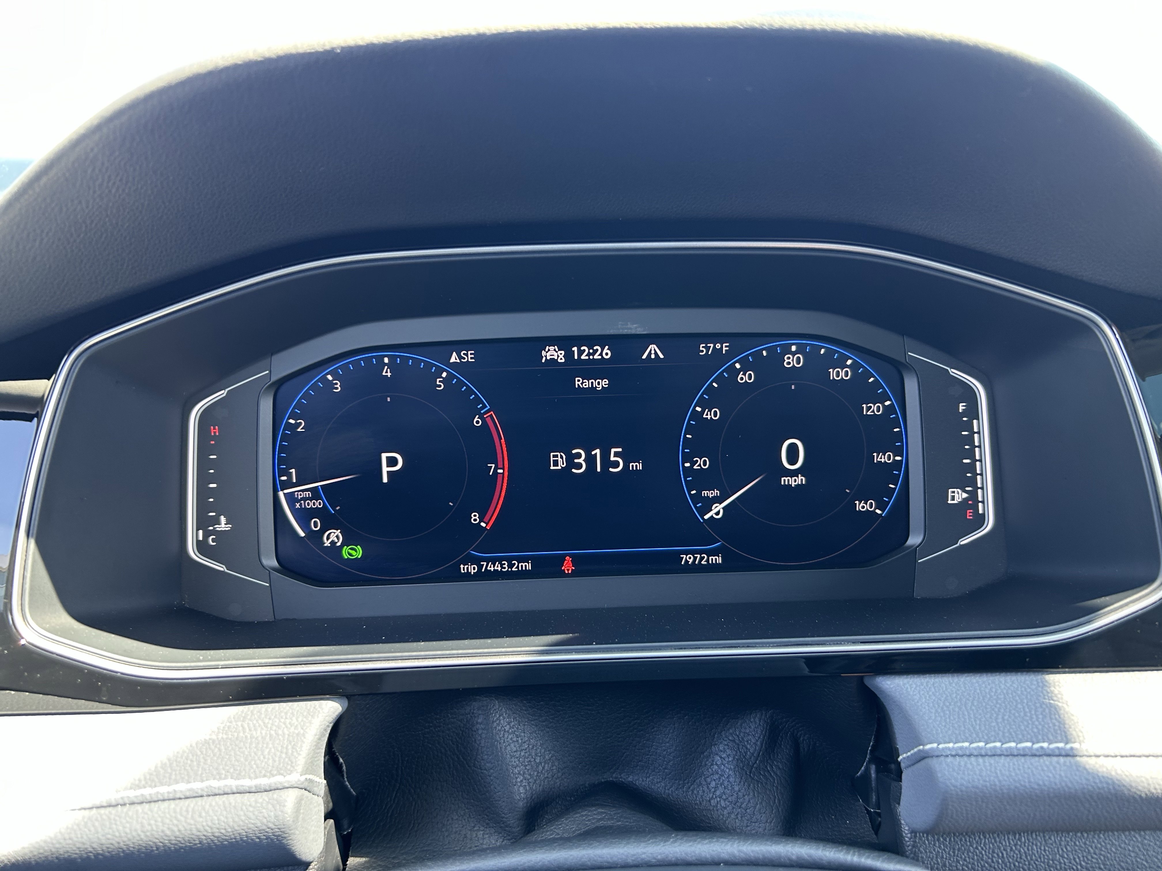 Certified 2025 Volkswagen Jetta SEL image 11