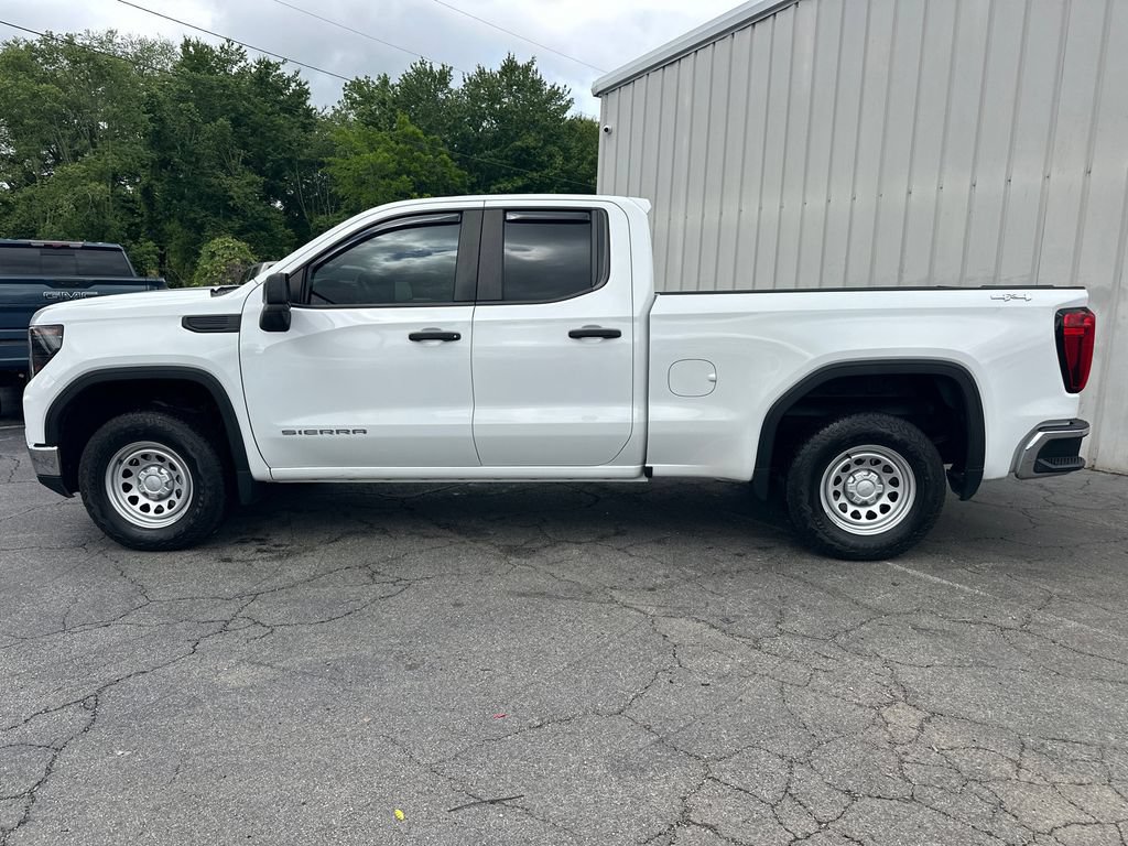Used 2023 GMC Sierra 1500 Pro w/ Pro Value Package AWD/4WD image 9