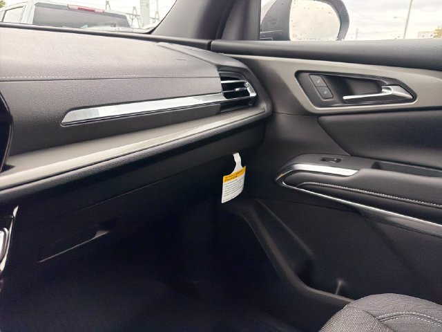 New 2027 Chevrolet Traverse LT w/ Driver Confidence Package FWD image 30