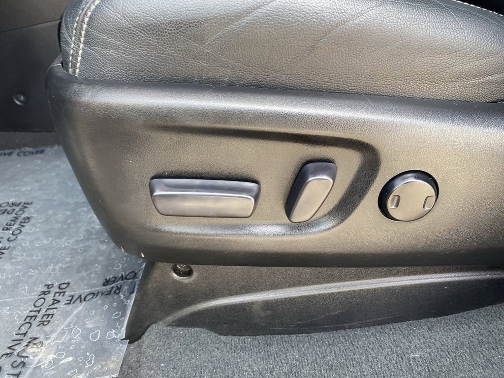 Certified 2019 Toyota Sienna SE FWD image 24