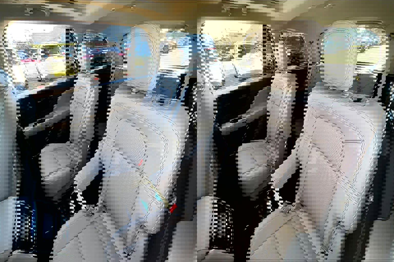 Used 2022 Lincoln Aviator Reserve w/ Elements Package Plus image 18