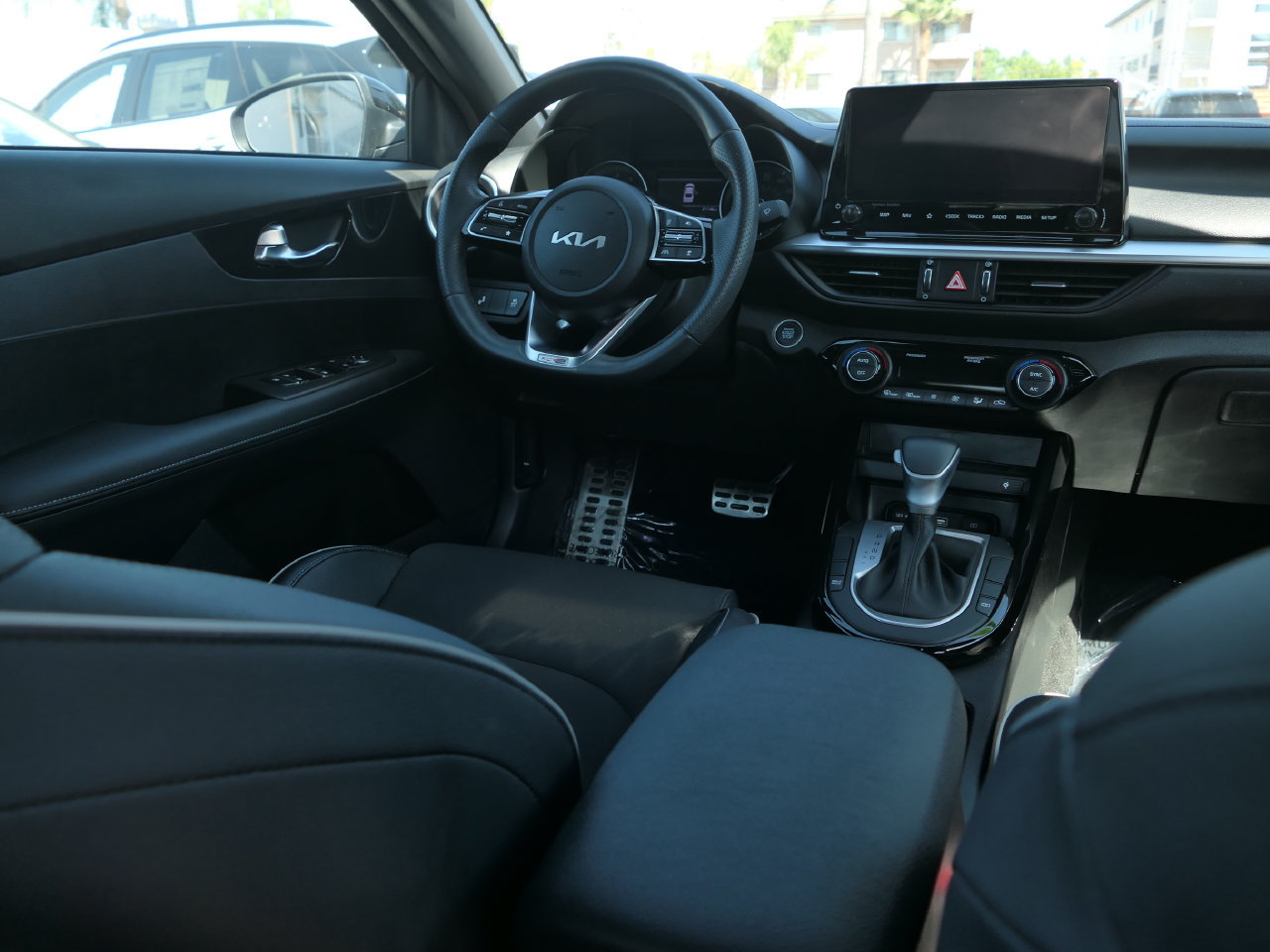 Certified 2023 Kia Forte GT-Line w/ GT-Line Premium Package FWD image 24