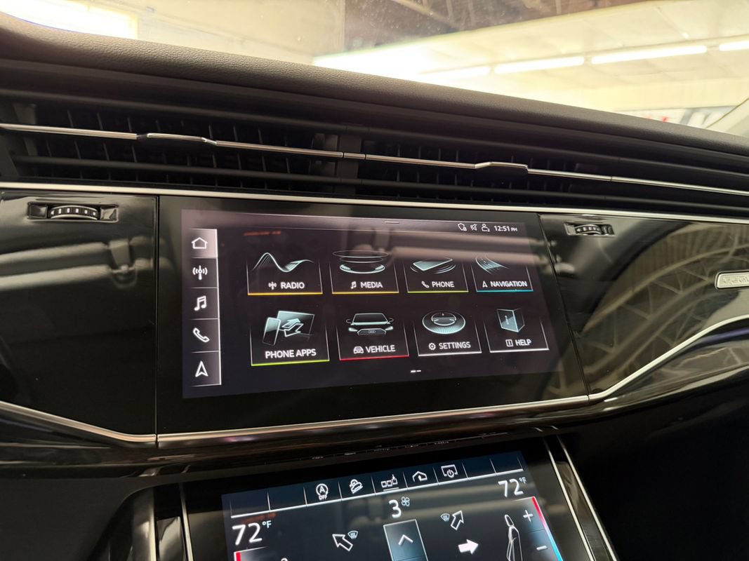 Used 2020 Audi Q7 3.0T Premium Plus w/ Premium Plus Package AWD/4WD image 19