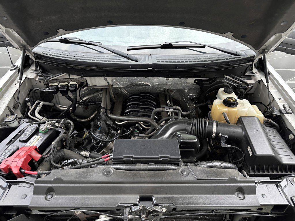 Used 2013 Ford F150 Lariat w/ Mid Equipment Group AWD/4WD image 32