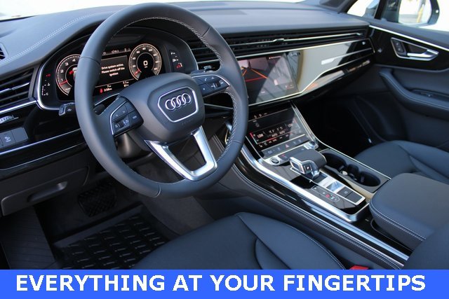 New 2025 Audi Q7 3.0T Premium Plus image 2