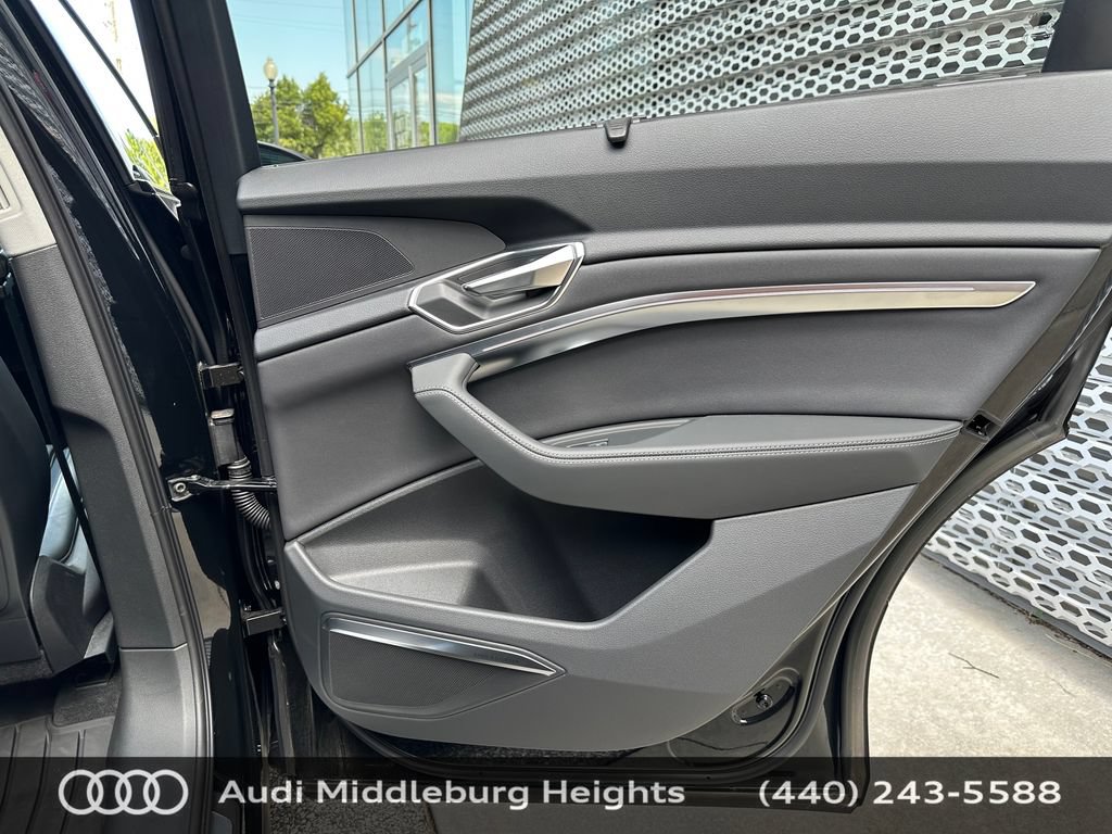 Certified 2024 Audi Q8 e-tron Prestige w/ Prestige Package AWD/4WD image 42