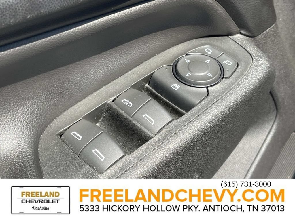 Used 2018 Chevrolet Equinox LT FWD image 30