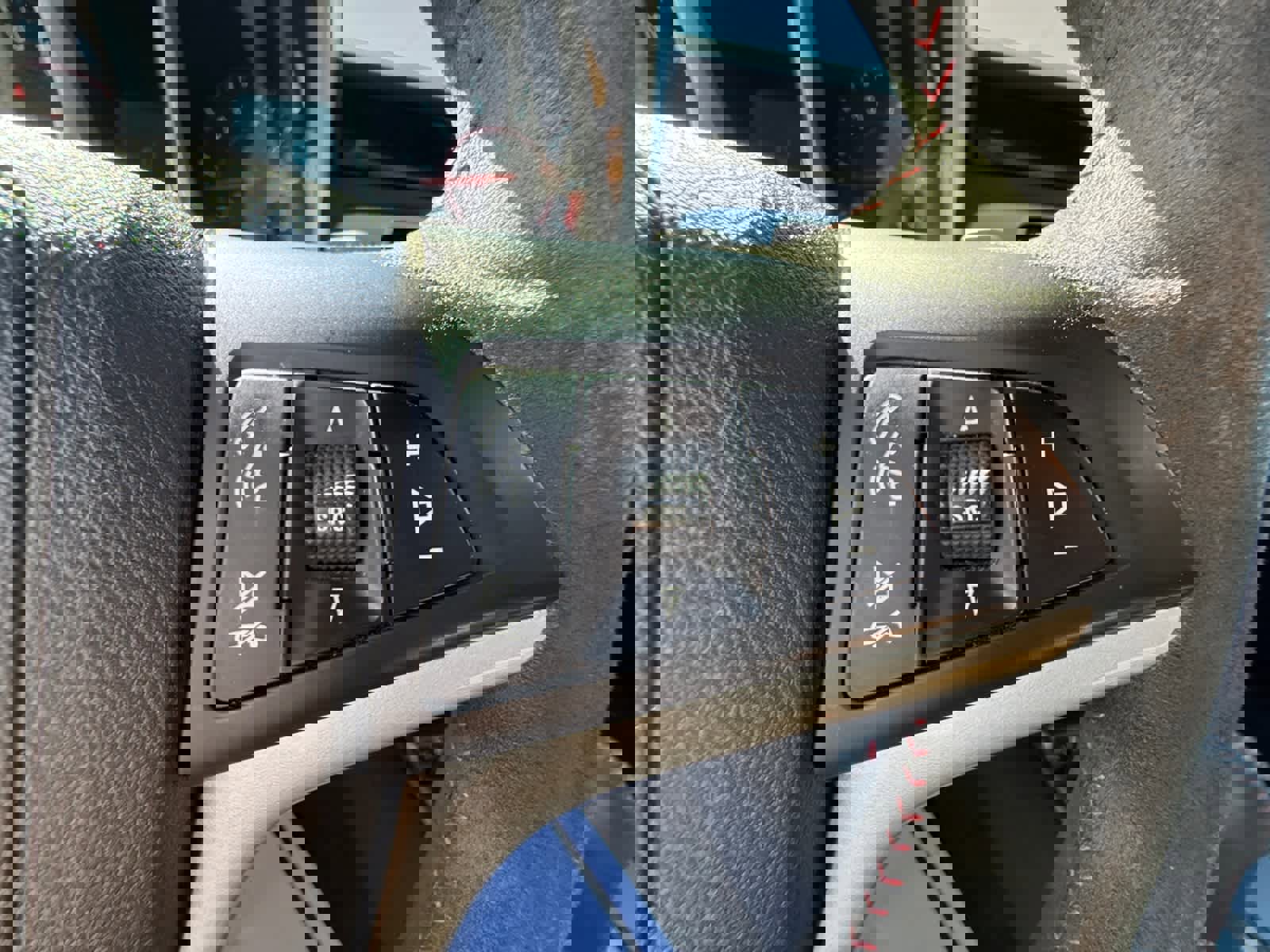 Used 2013 Chevrolet Camaro ZL1 image 22