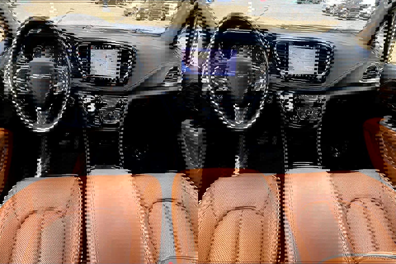 Used 2021 Chrysler Pacifica Pinnacle image 15