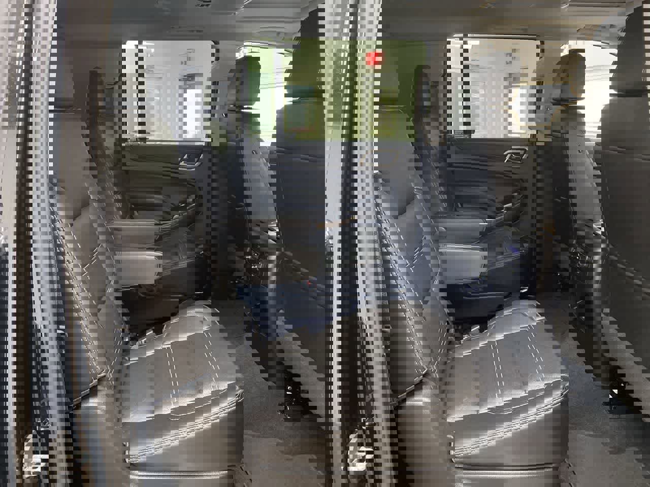 Used 2019 GMC Yukon XL Denali w/ Denali Ultimate Package image 17