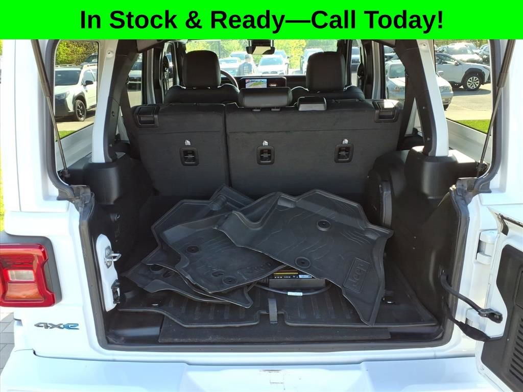 Used 2024 Jeep Wrangler High Altitude AWD/4WD image 30